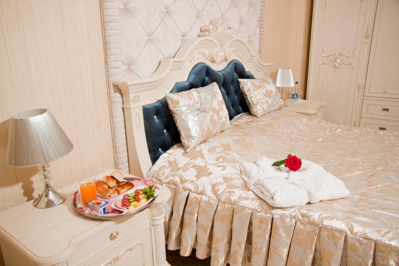 Karat Inn Hotel Baky Esterno foto