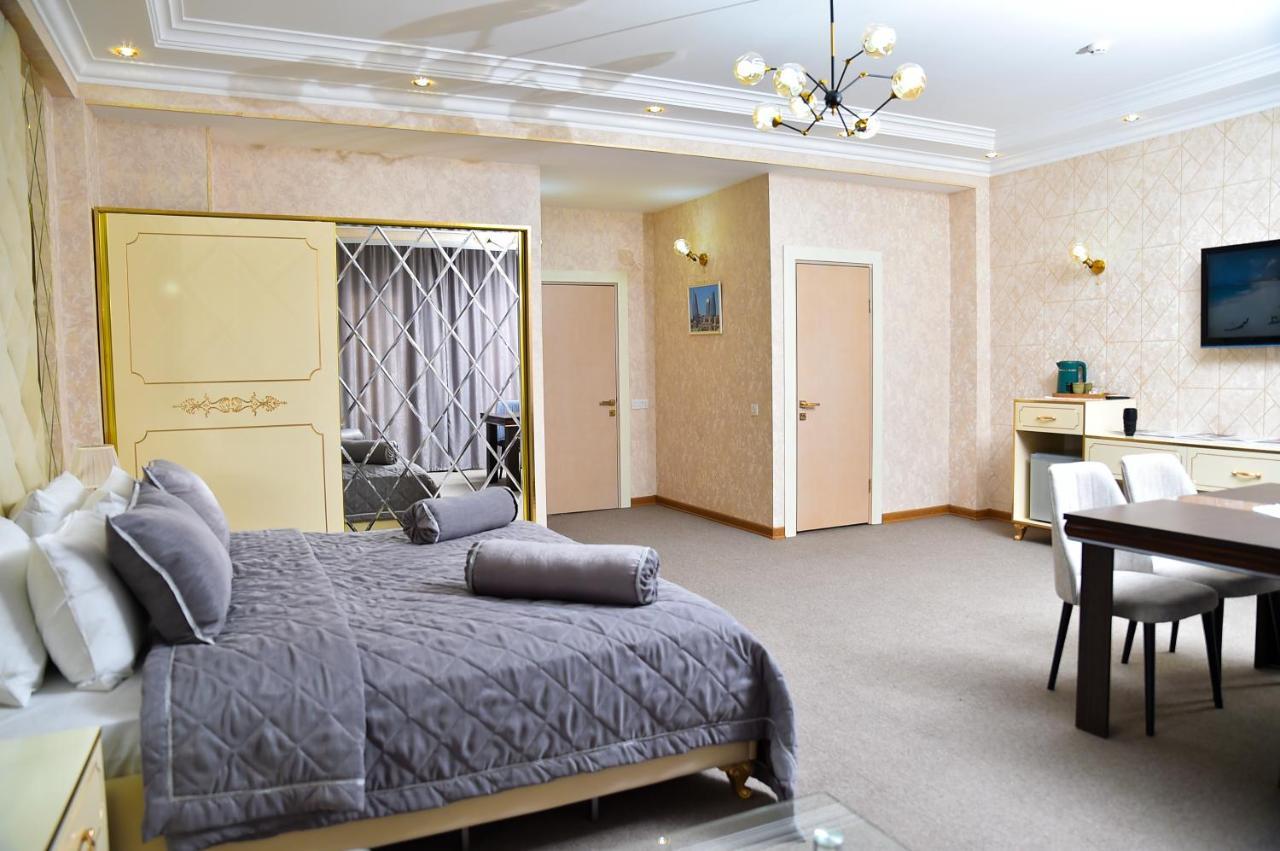 Karat Inn Hotel Baky Esterno foto