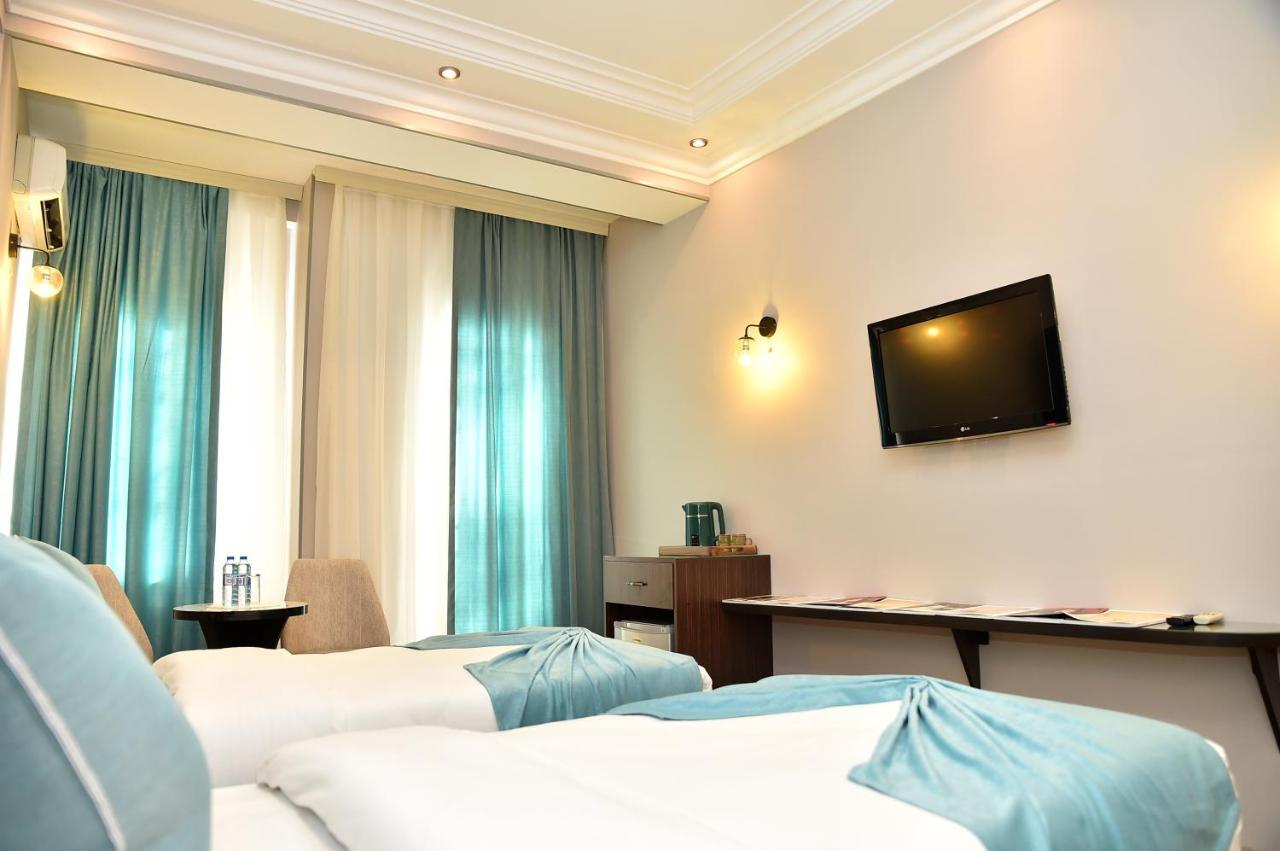 Karat Inn Hotel Baky Esterno foto