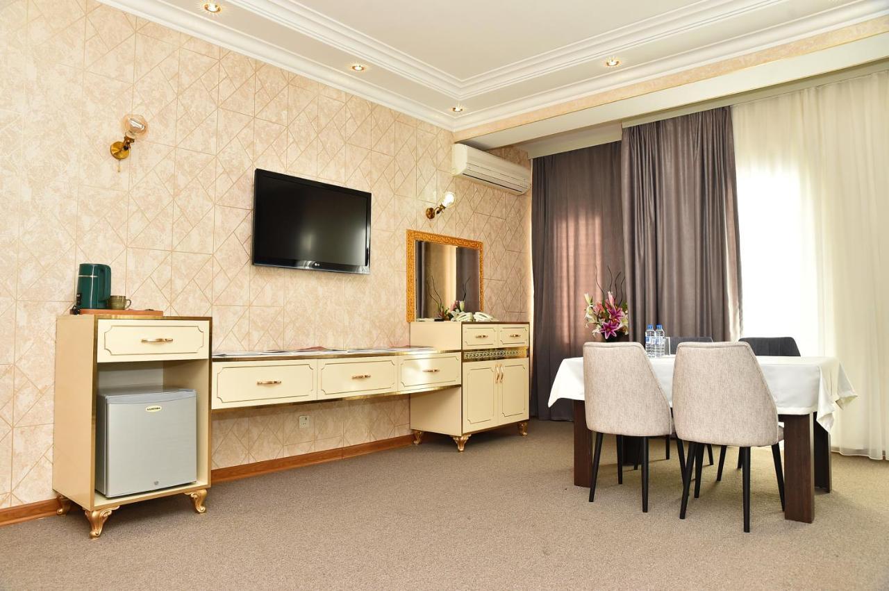 Karat Inn Hotel Baky Esterno foto